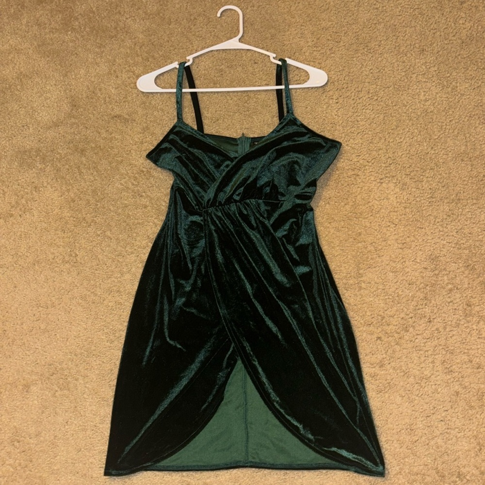 Shein (s) women’s green dress
